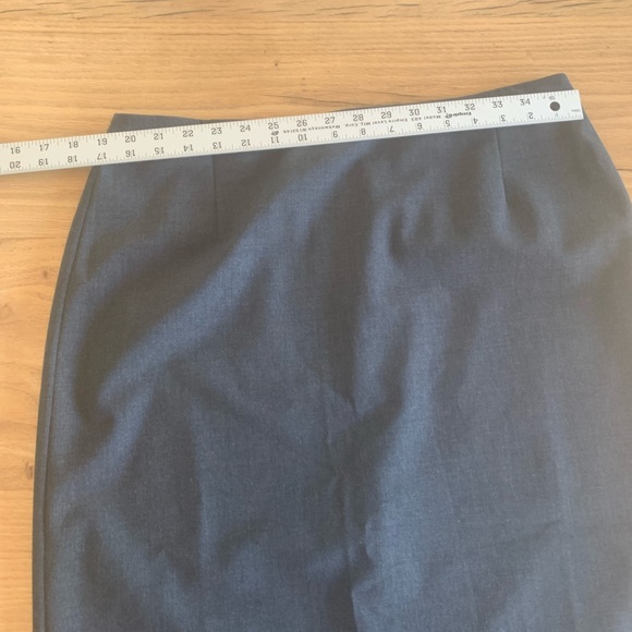Eddie Bauer Pencil‎ MIDI Skirt Stretch Wool Blend Gray Women’s 14 Preloved - Picture 3 of 6